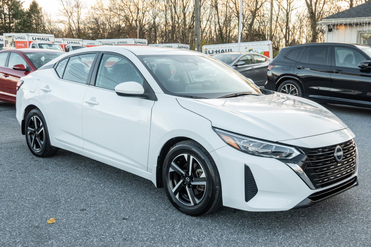 Used 2024 Nissan Sentra SV image 4