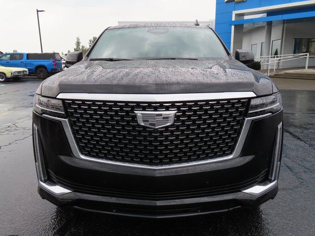 Used 2021 Cadillac Escalade Premium Luxury image 2