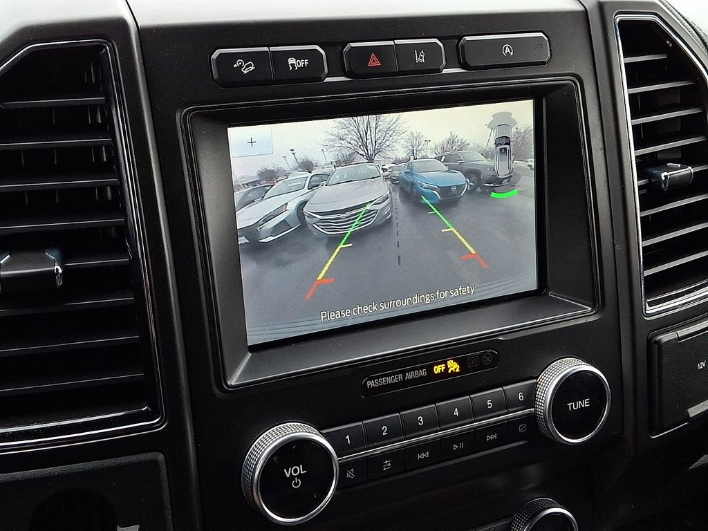 Used 2021 Ford Expedition Limited image 19