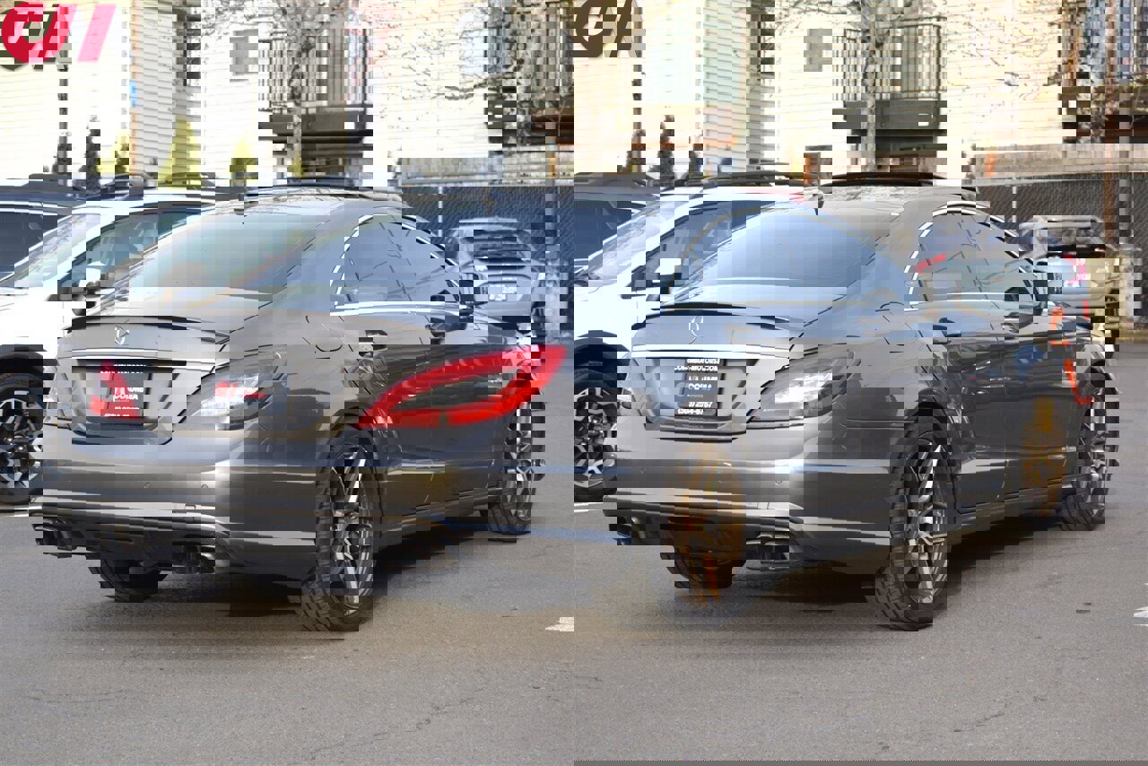 Used 2012 Mercedes-Benz CLS 550 image 5