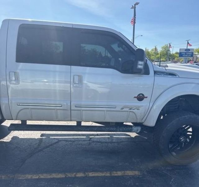 Used 2015 Ford F250 Lariat w/ Lariat Ultimate Package AWD/4WD image 4