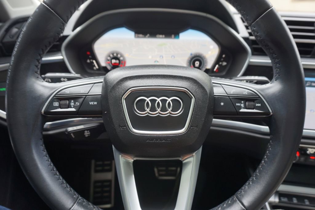 Used 2020 Audi Q3 2.0T Premium Plus w/ Premium Plus Package image 35
