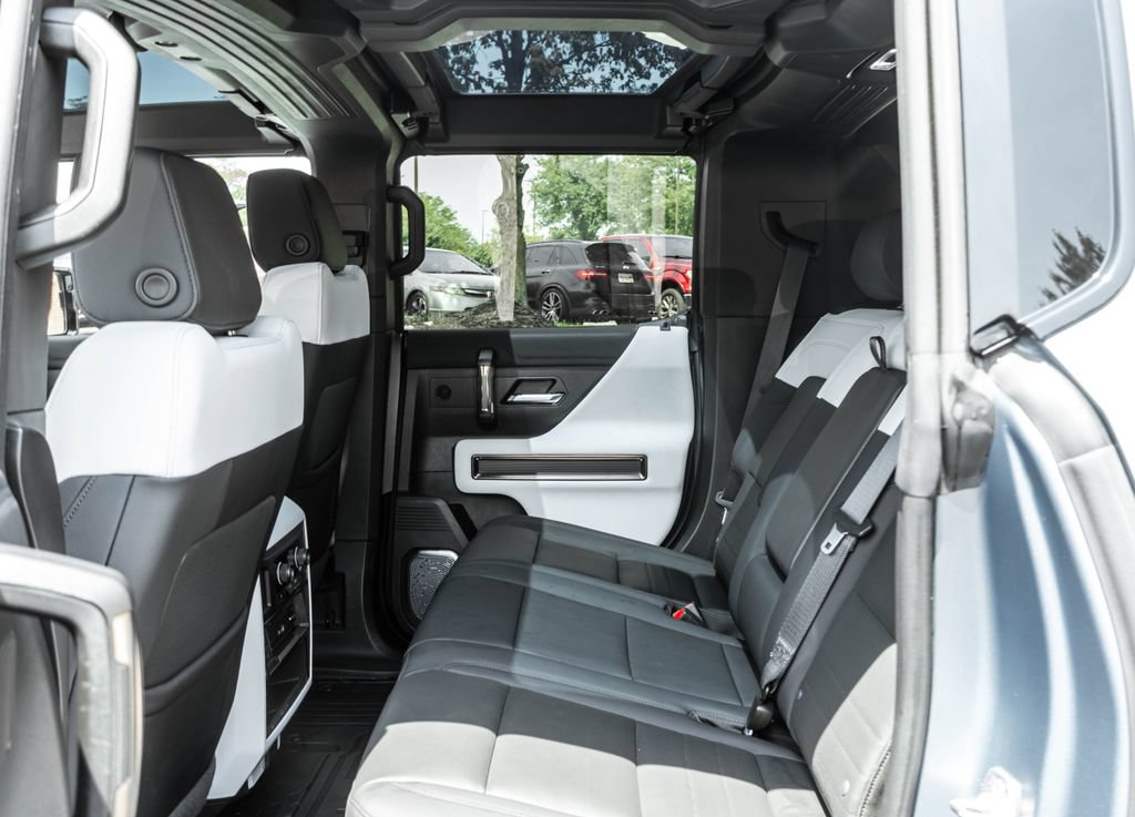 Used 2024 GMC Hummer EV 3X w/ Omega Edition AWD/4WD image 27