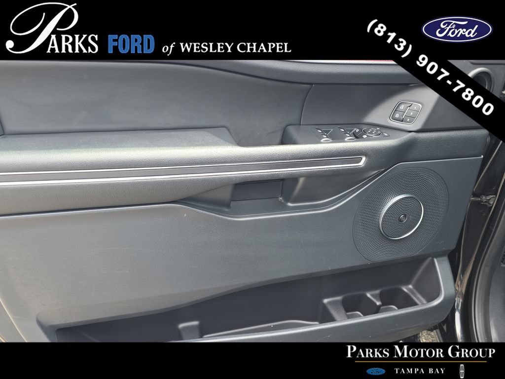 Certified 2022 Ford Expedition Limited RWD image 16
