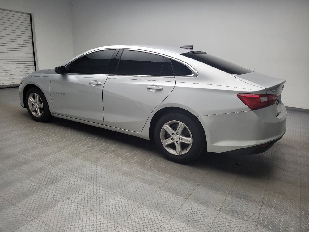 Used 2021 Chevrolet Malibu LS FWD image 3