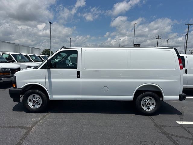 New 2025 GMC Savana 2500 w/ Communications Package image 4
