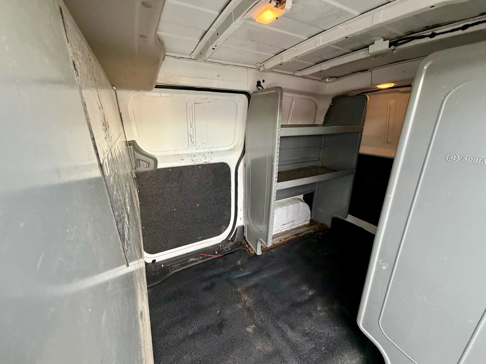 Used 2020 Nissan NV200 S FWD image 5