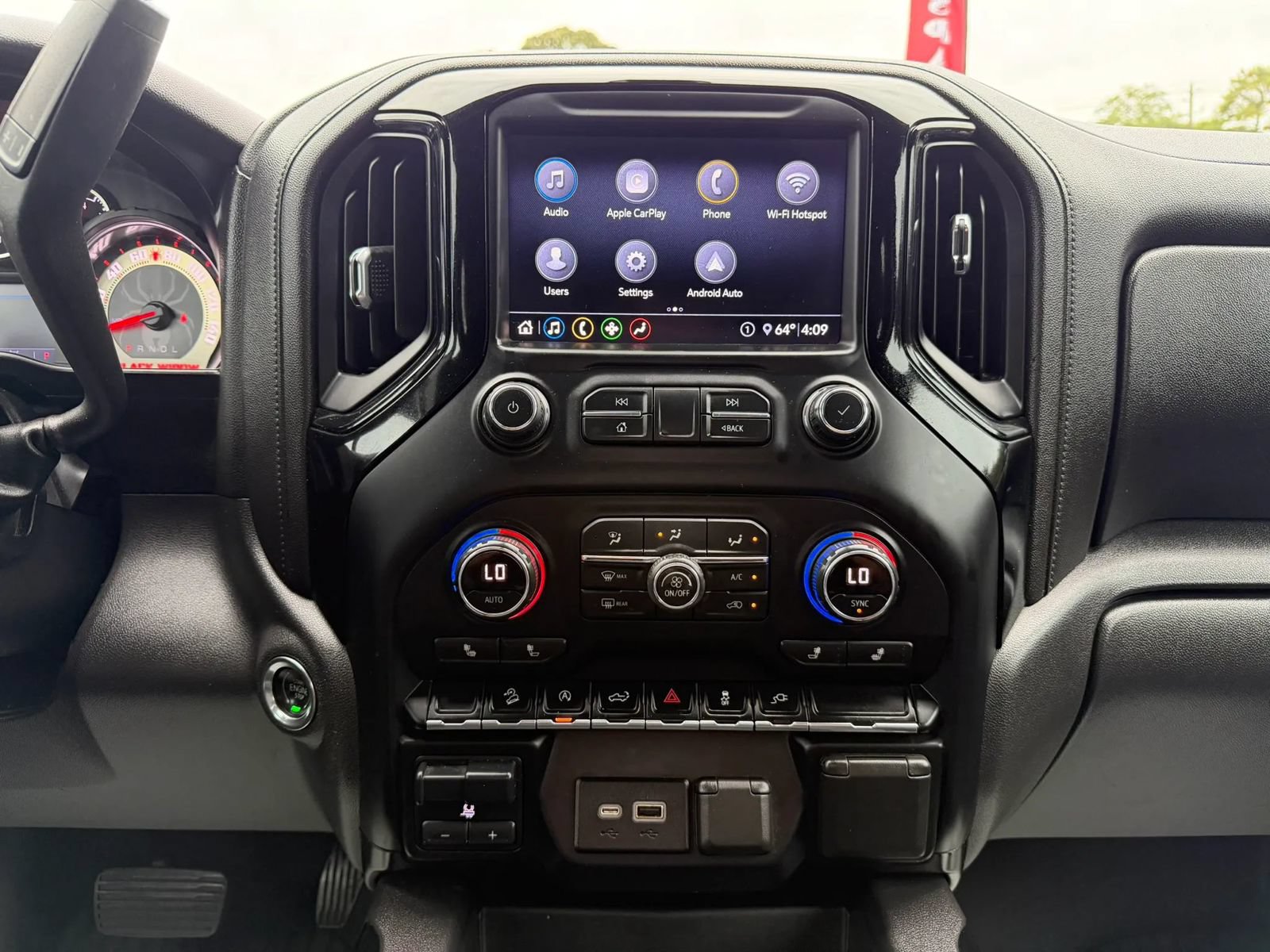 Used 2020 Chevrolet Silverado 1500 RST AWD/4WD image 22