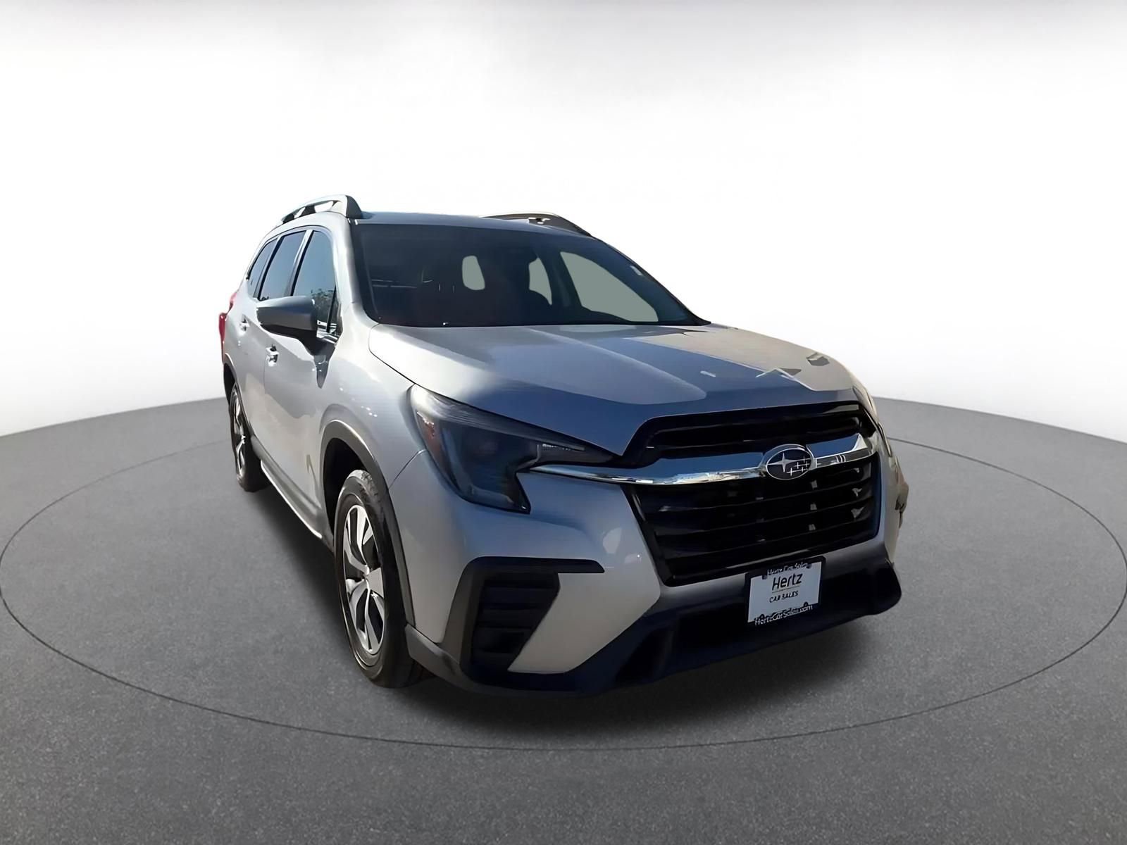 Used 2024 Subaru Ascent Premium w/ Convenience Package image 3