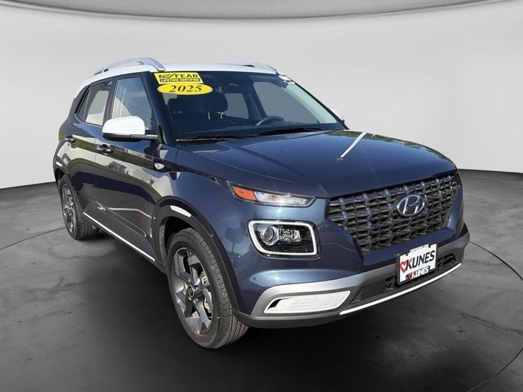 New 2025 Hyundai Venue Limited