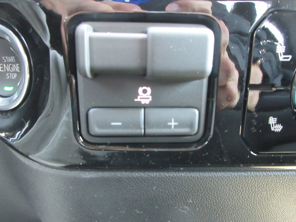 New 2026 GMC Sierra 3500 SLE image 19