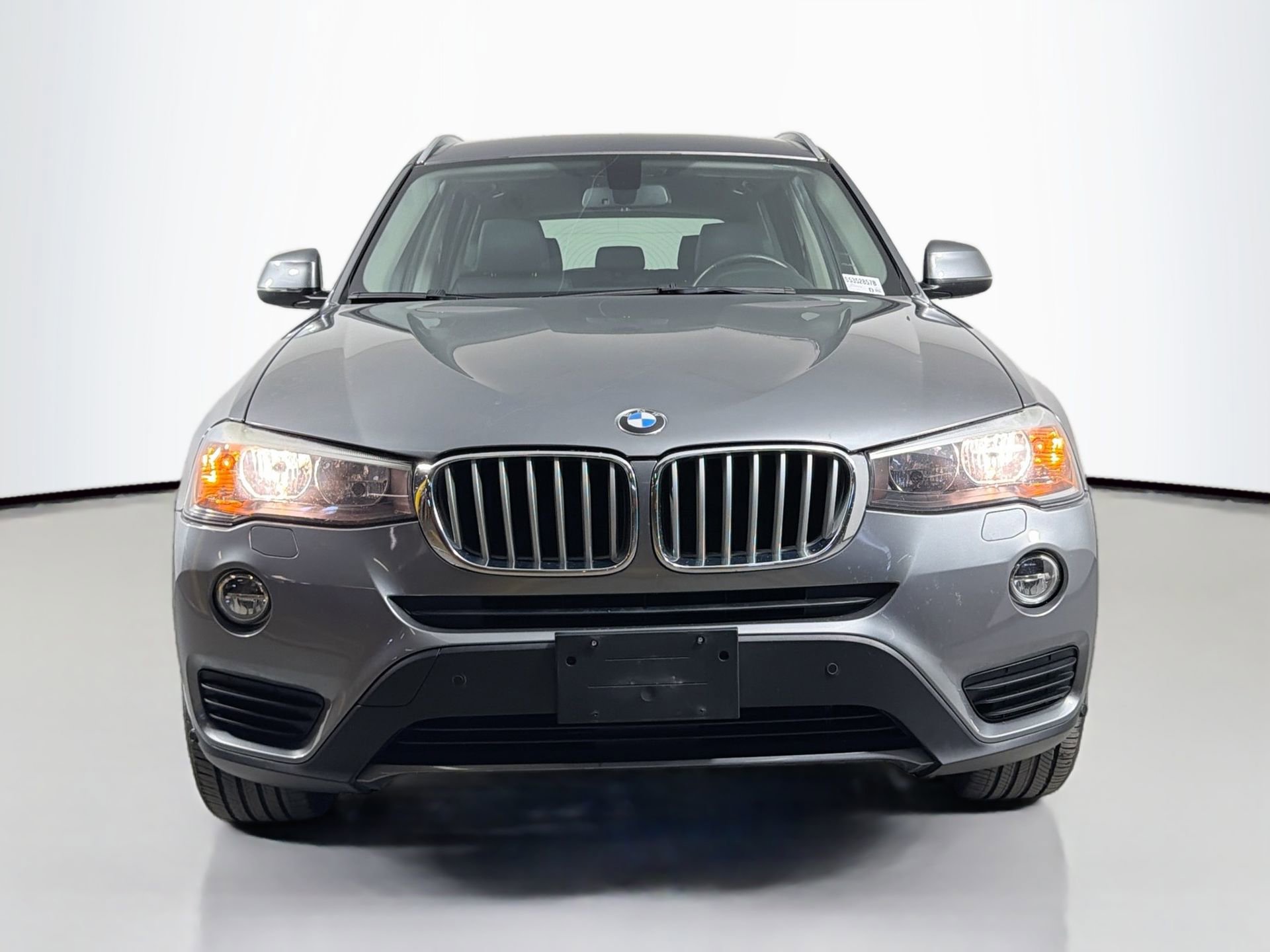 Used 2017 BMW X3 xDrive28i image 2
