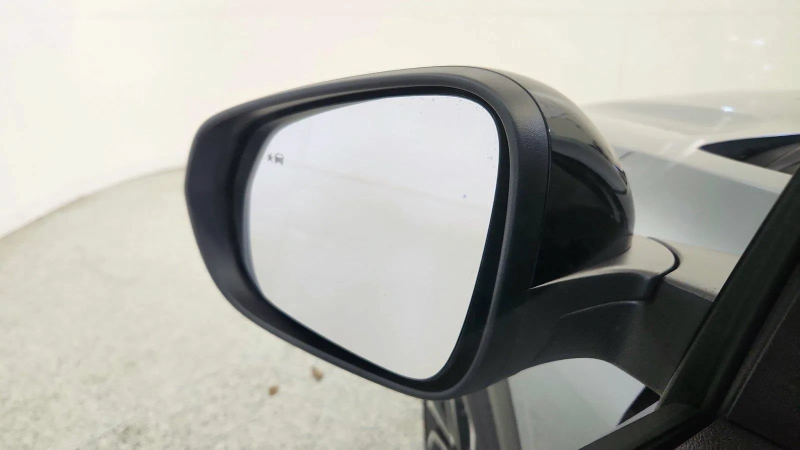 New 2026 Chevrolet Trax RS w/ Driver Confidence Package FWD image 16