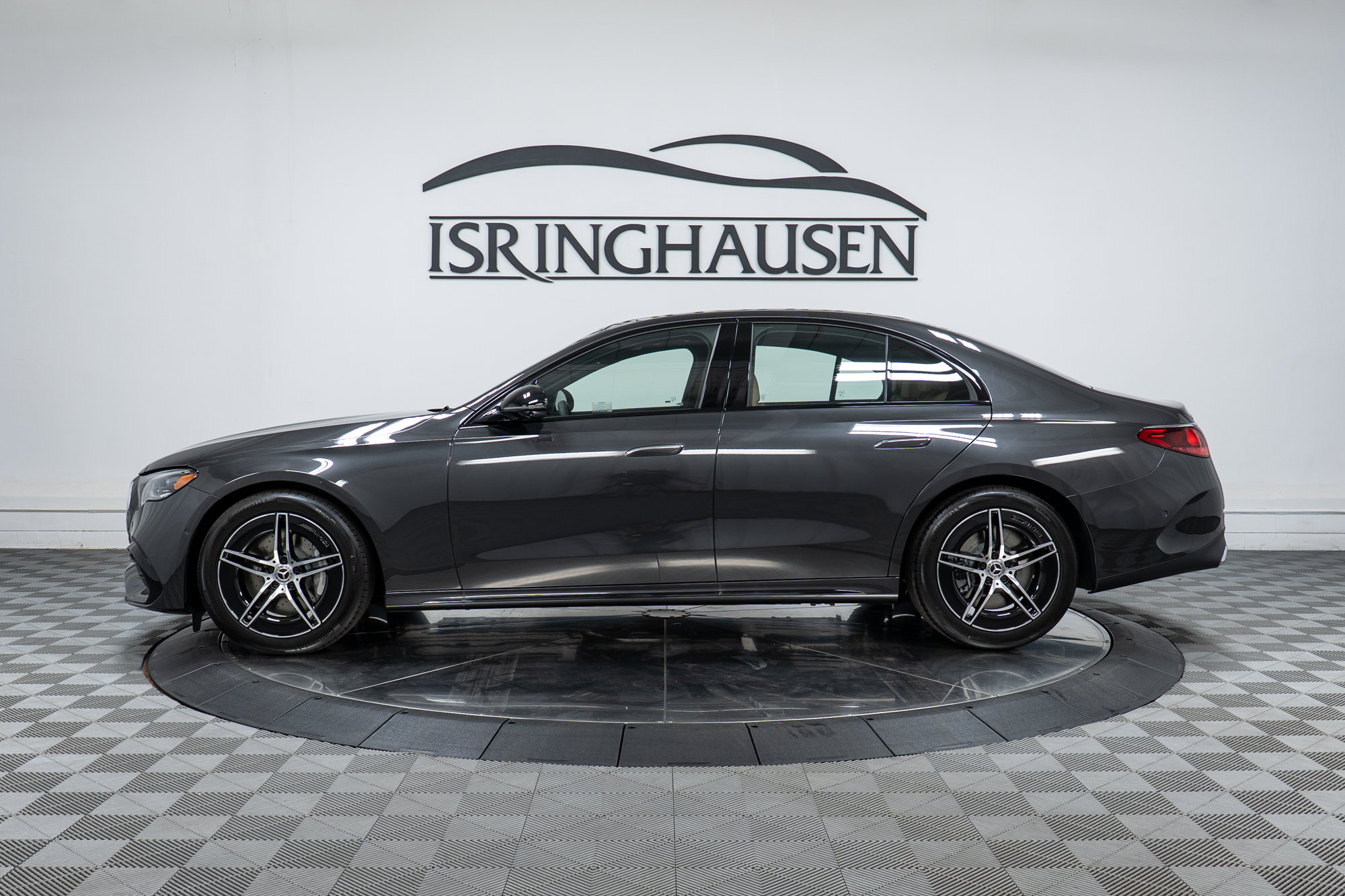 New 2026 Mercedes-Benz E 450 4MATIC Sedan image 8