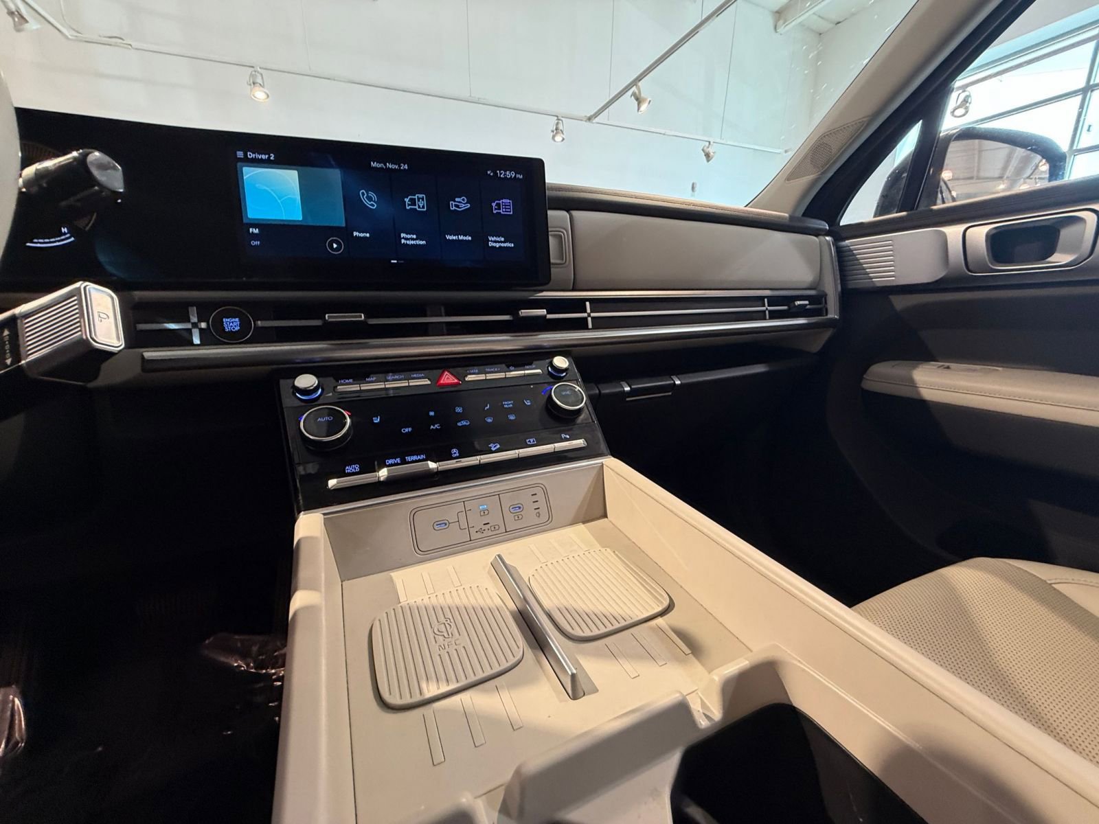 Used 2025 Hyundai Santa Fe SEL image 42