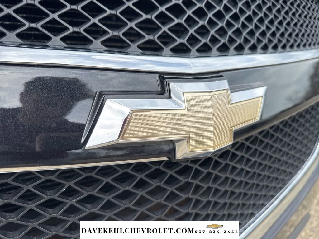 Used 2011 Chevrolet Traverse LT image 40