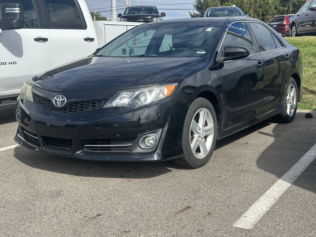 Used 2013 Toyota Camry SE