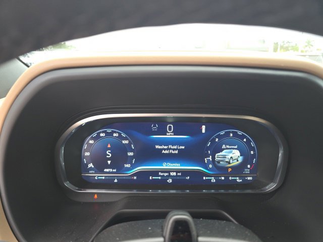 Used 2023 Chevrolet Tahoe Premier w/ Advanced Technology Package RWD image 13