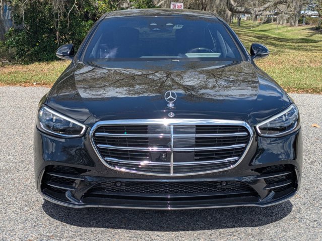 Used 2023 Mercedes-Benz S 580 4MATIC Sedan image 2