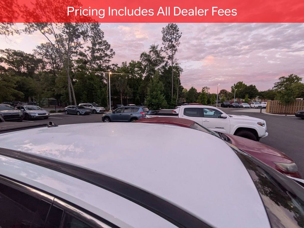 Used 2023 Lincoln Corsair FWD image 10