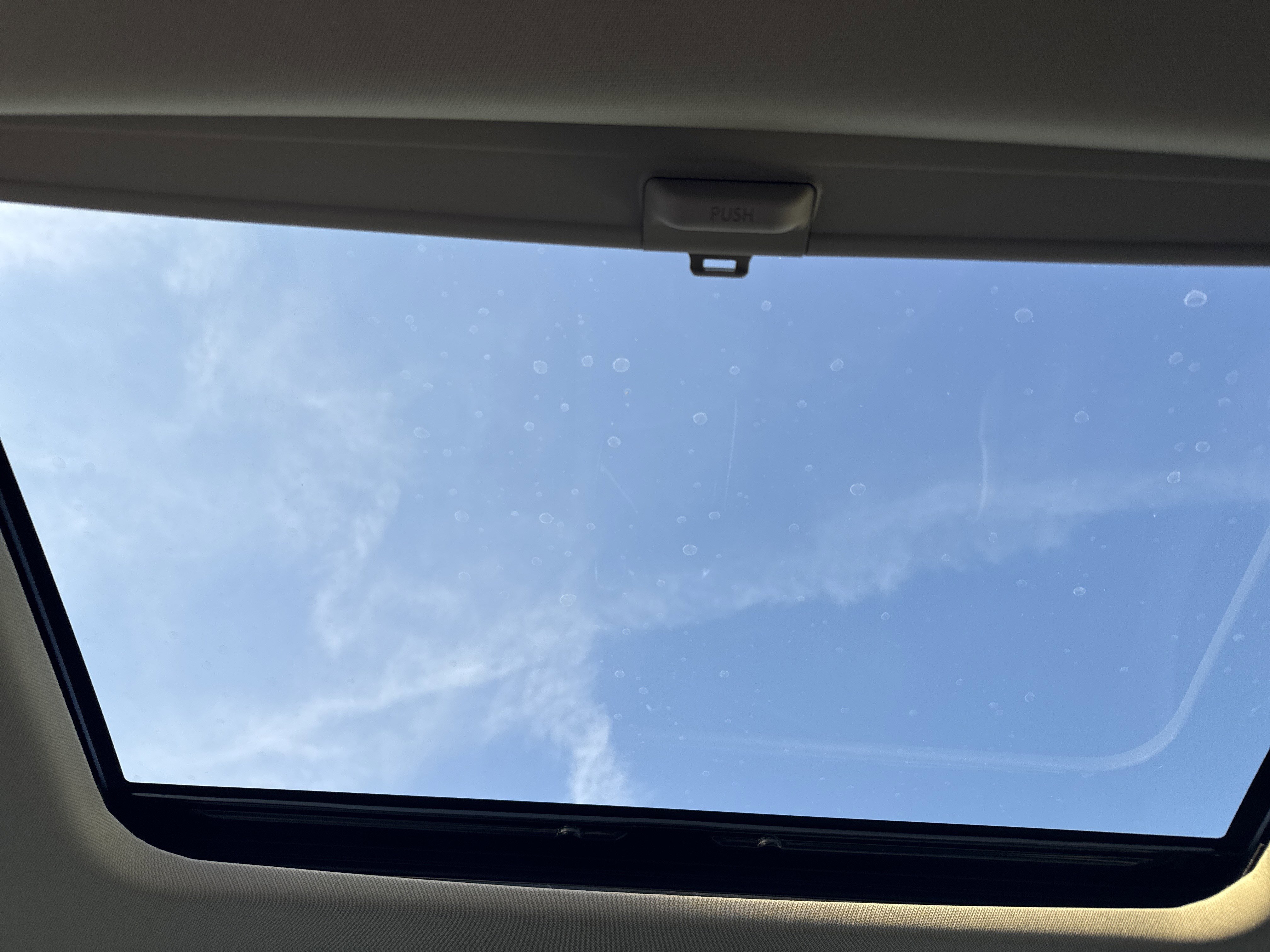 Used 2020 Buick Enclave Essence w/ Sound and Sites Package image 27