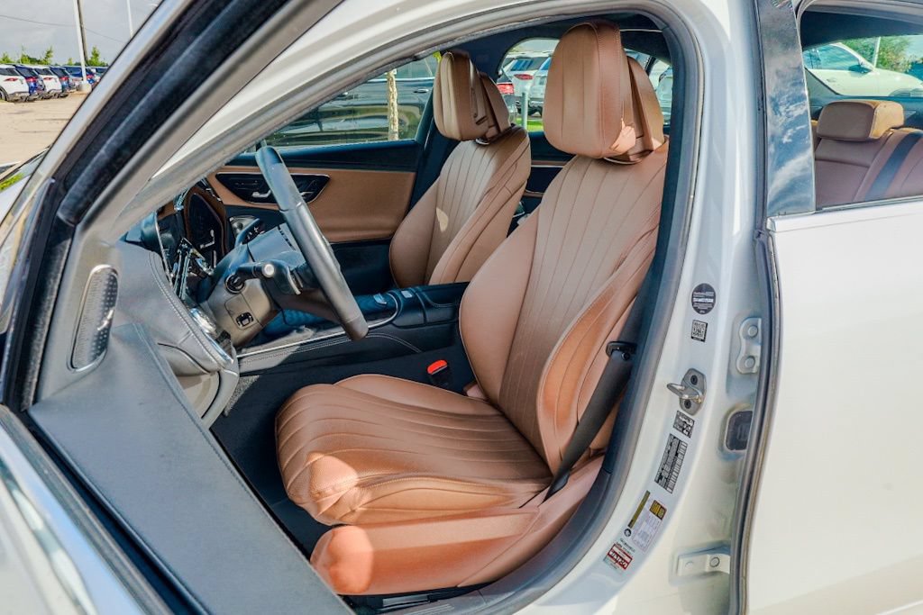 Certified 2024 Mercedes-Benz E 350 4MATIC Sedan image 20