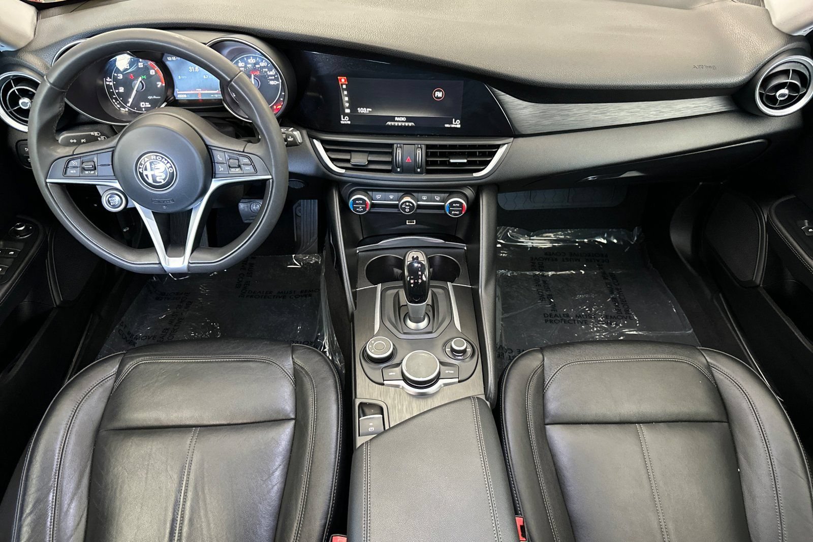 Used 2017 Alfa Romeo Giulia RWD image 15