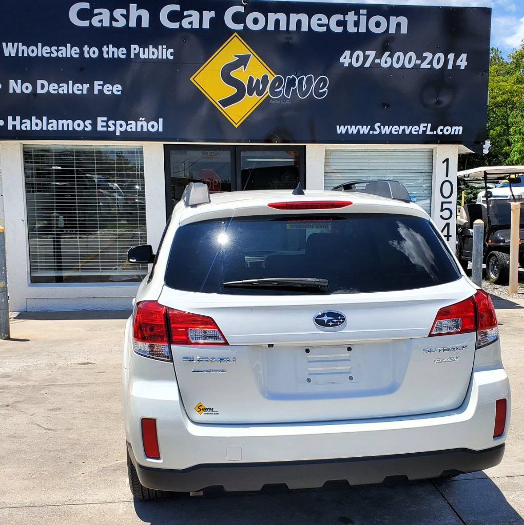 Used 2012 Subaru Outback 2.5i Limited w/ Moonroof Pkg AWD/4WD image 13