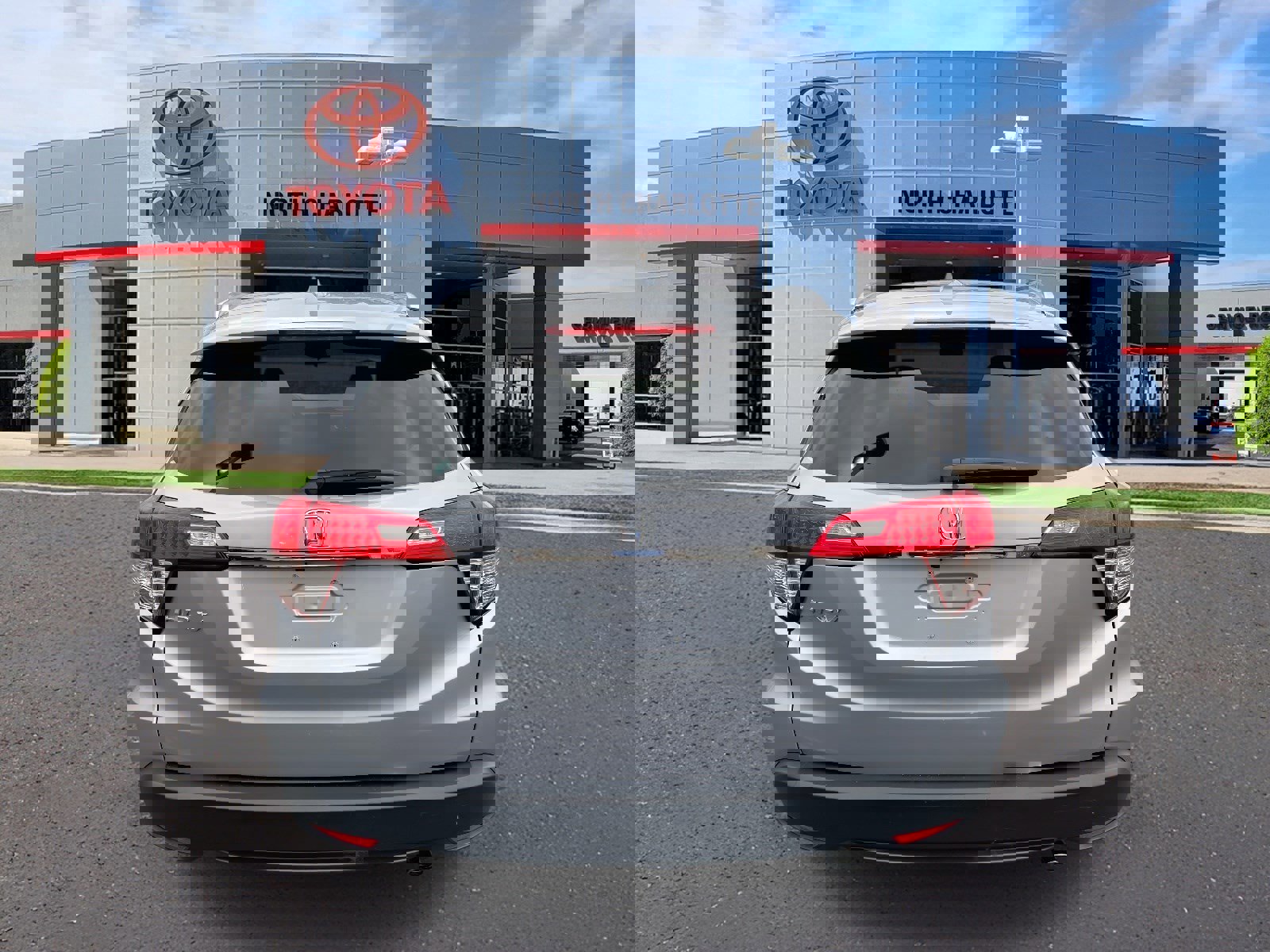 Used 2019 Honda HR-V EX image 7