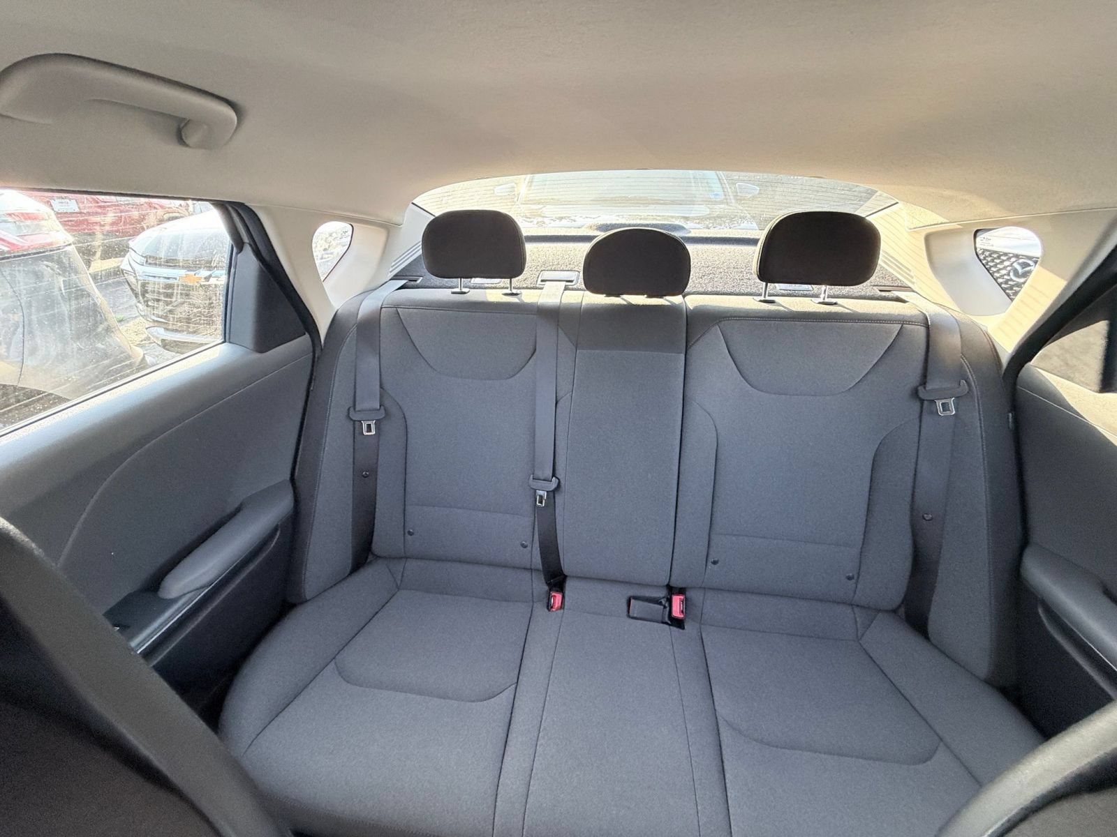 Used 2025 Kia K4 FWD image 36
