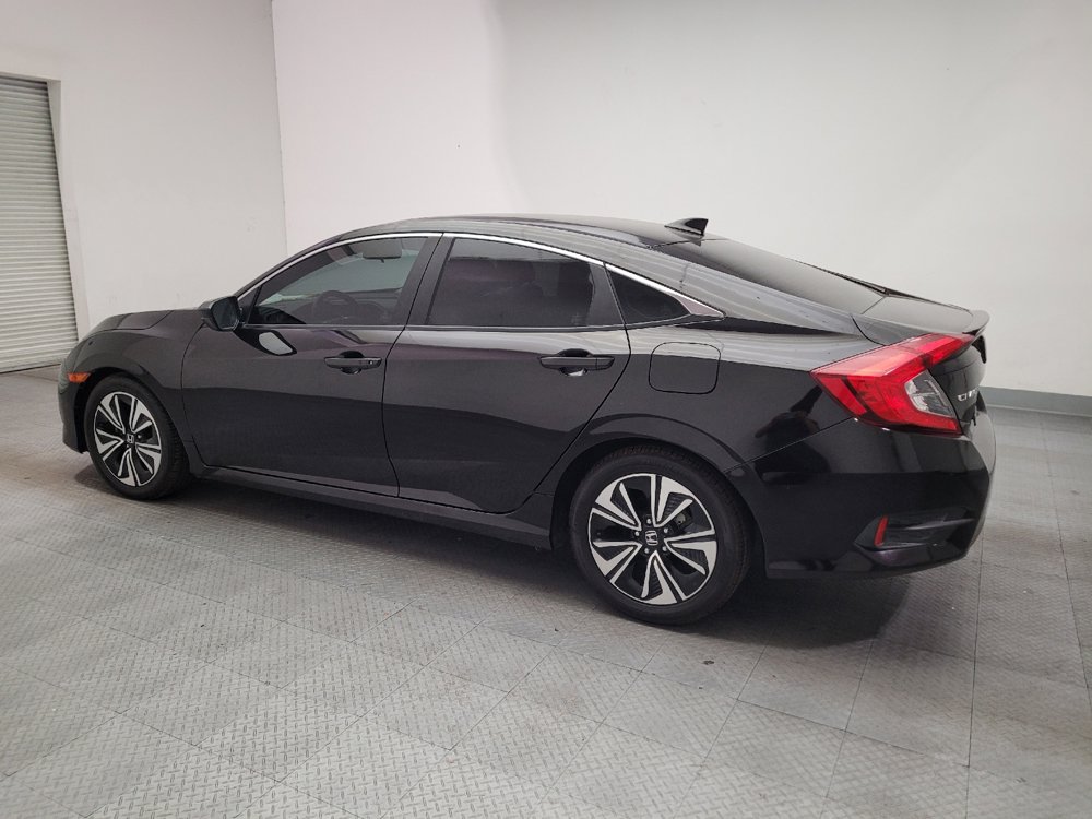 Used 2018 Honda Civic EX-T image 3