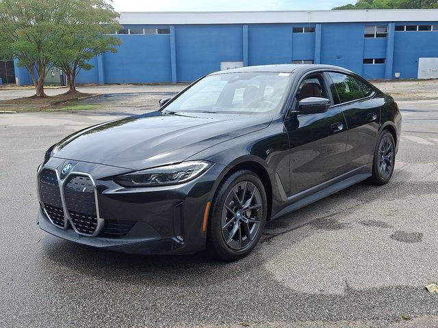 Used 2023 BMW i4 eDrive40 w/ Premium Package RWD image 3