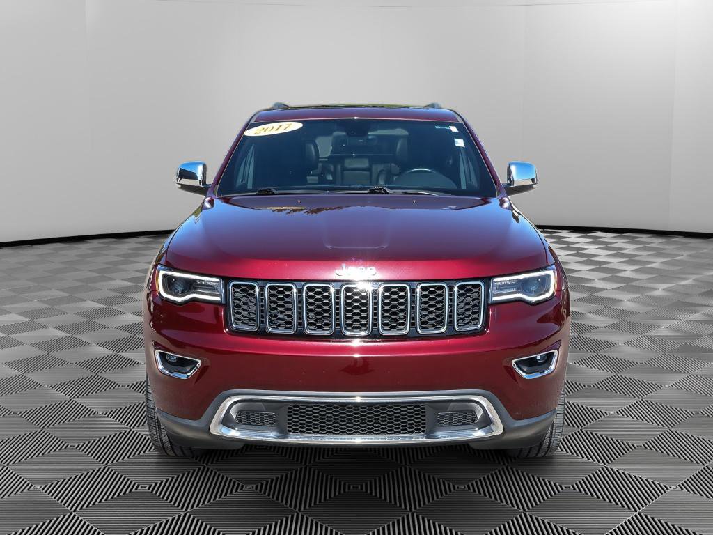 Used 2017 Jeep Grand Cherokee Limited w/ Luxury Group II AWD/4WD image 9