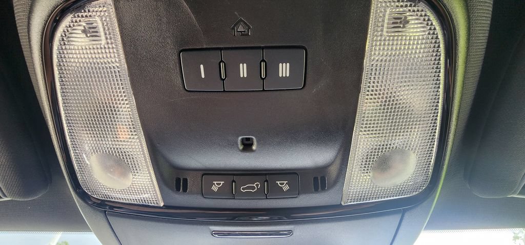 Used 2025 Dodge Durango GT AWD/4WD image 39