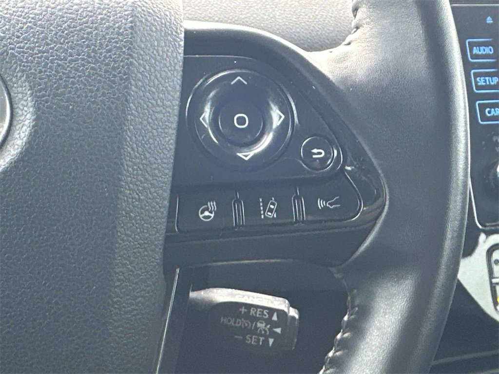 Used 2019 Toyota Prius XLE image 21