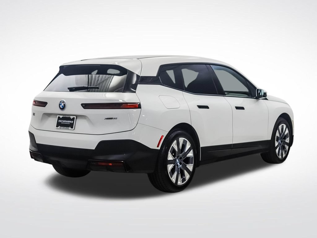 Used 2024 BMW iX xDrive50 w/ Convenience Package AWD/4WD image 5