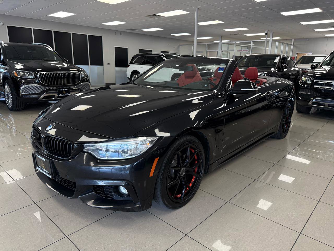Used 2017 BMW 430i Convertible image 10