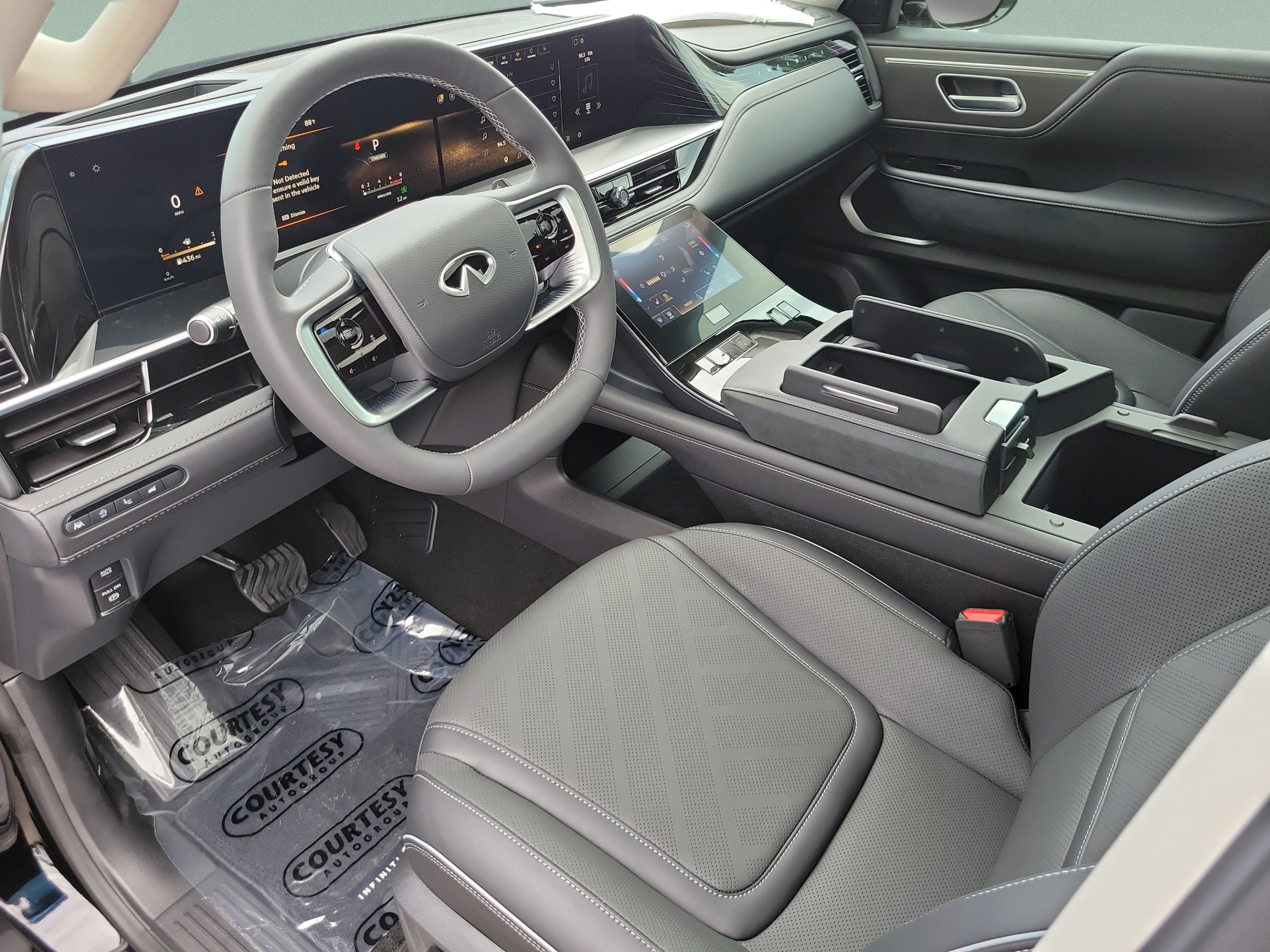 New 2027 INFINITI QX80 Luxe w/ Cargo Package RWD image 28