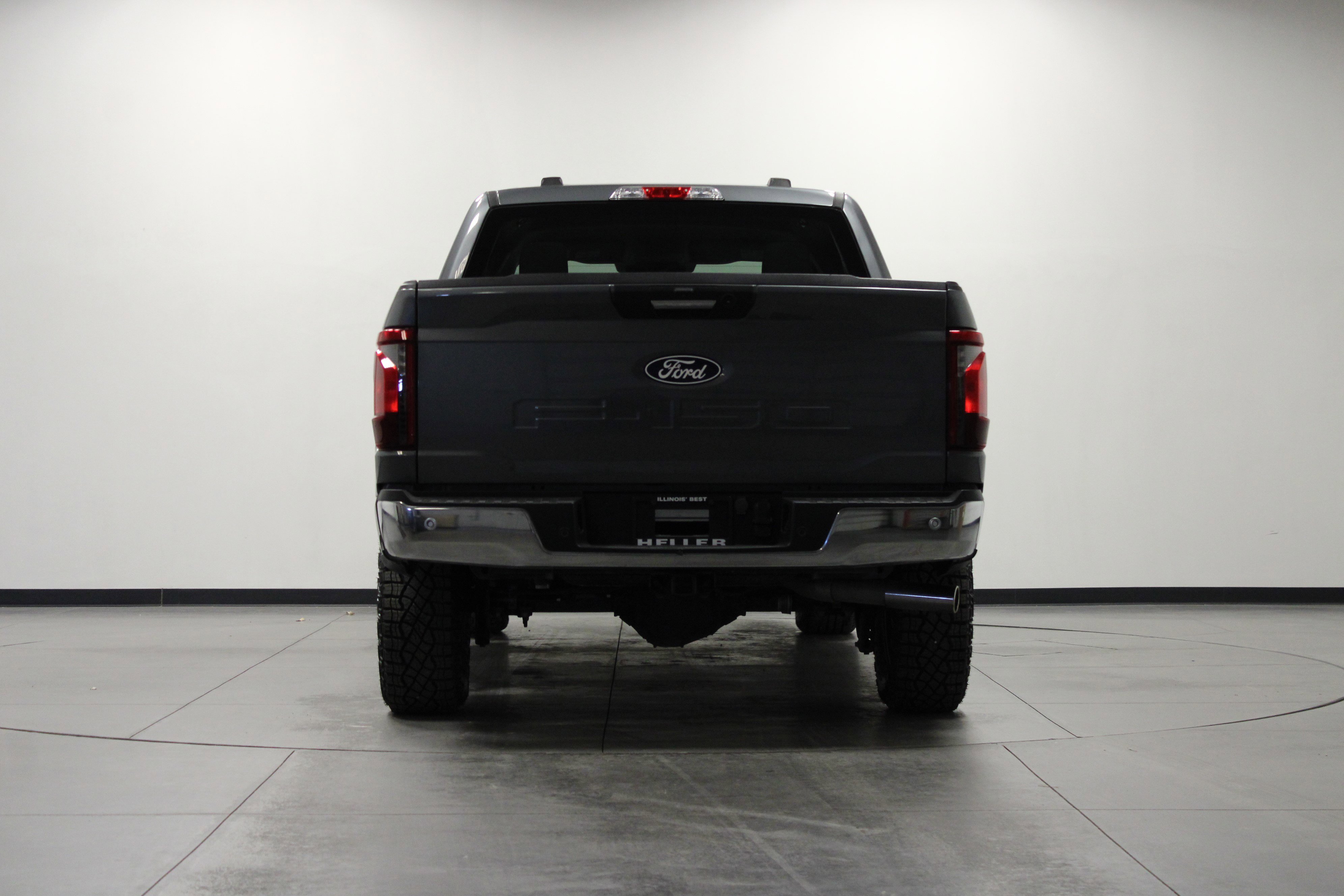 Used 2024 Ford F150 XLT w/ Mobile Office Package image 5