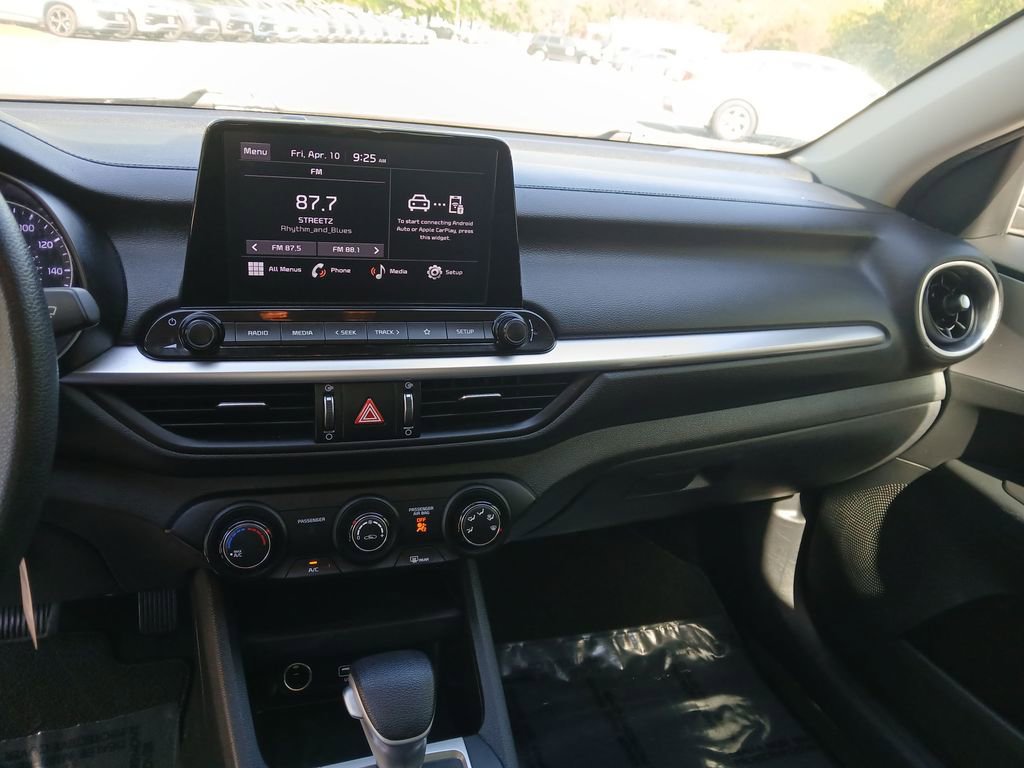 Used 2022 Kia Forte LXS FWD image 32