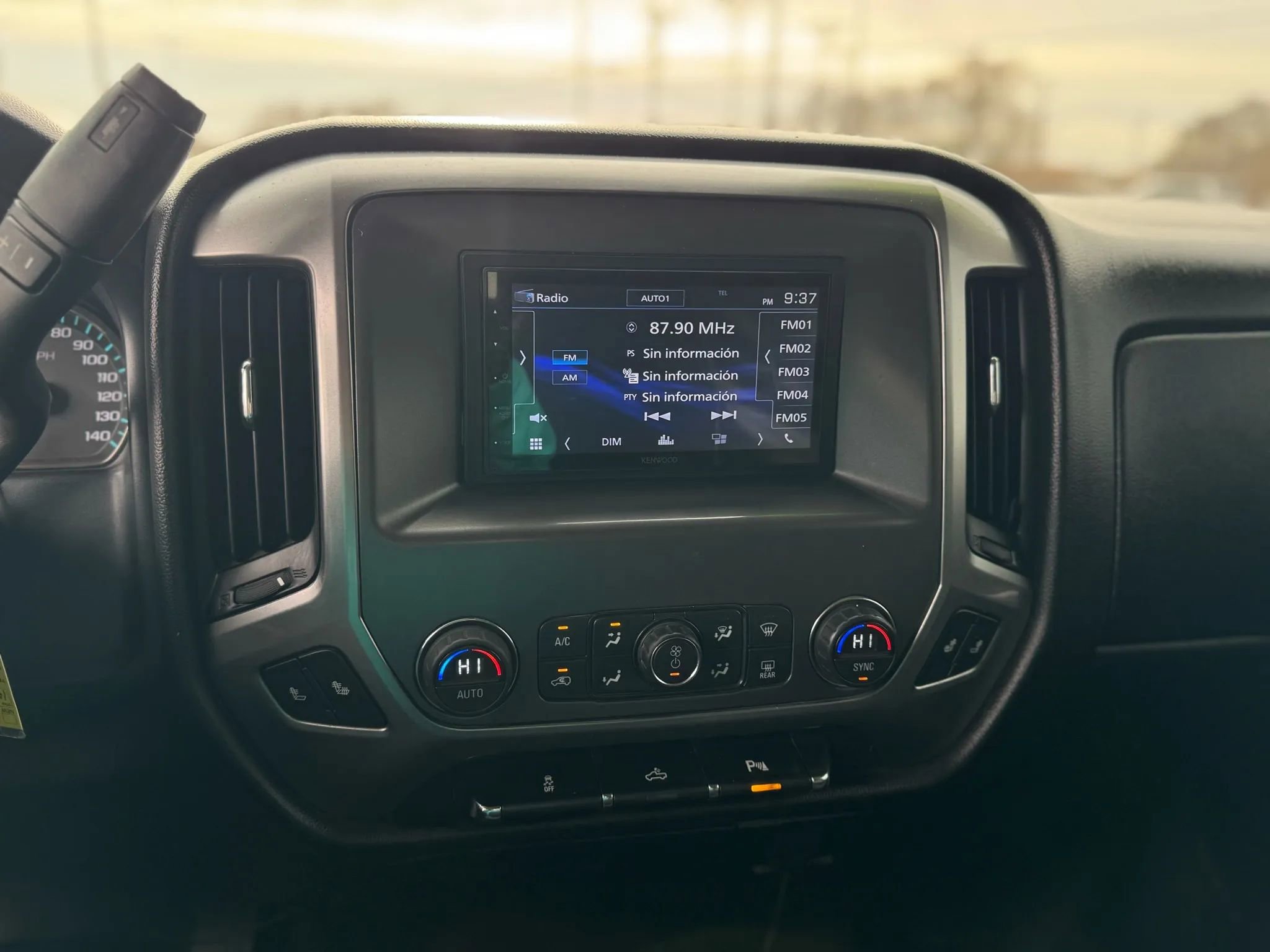 Used 2015 Chevrolet Silverado 1500 LT w/ LT Fleet Convenience Package image 16