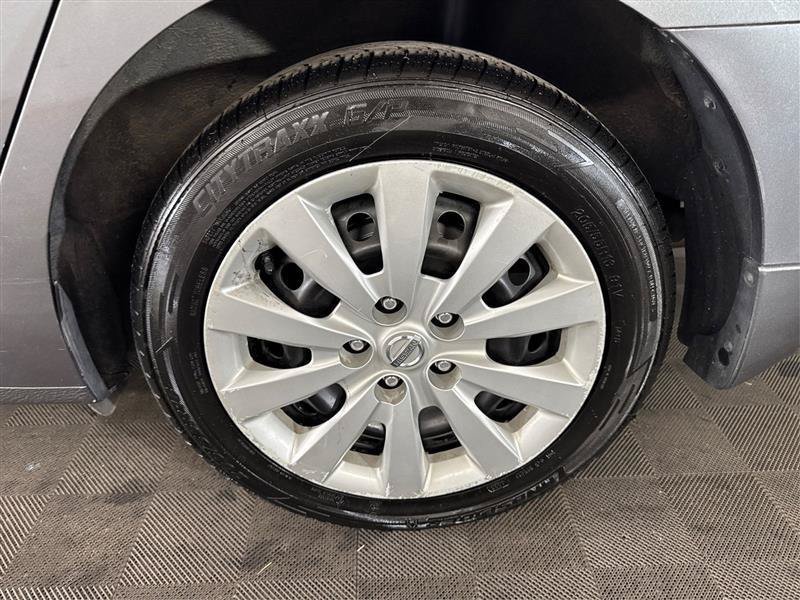 Used 2015 Nissan Sentra S FWD image 28