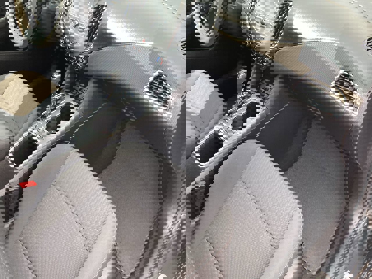 Used 2021 Chevrolet Equinox LT image 15