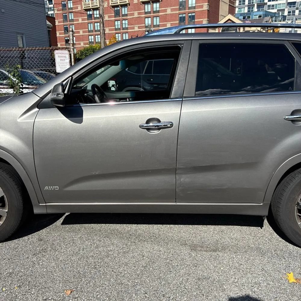 Used 2012 Kia Sorento SX w/ SX Premium Pkg AWD/4WD image 4