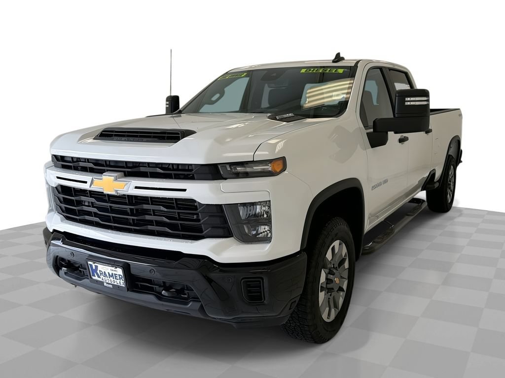 Used 2025 Chevrolet Silverado 2500 Custom w/ Custom Value Package