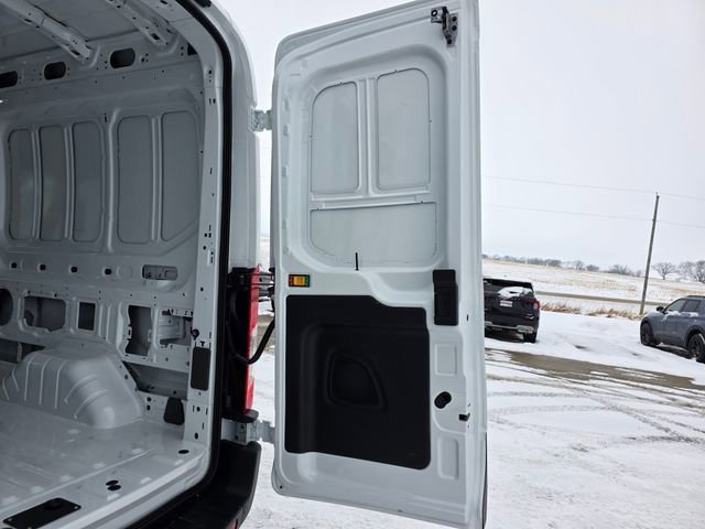 New 2026 Ford Transit 250 148 Medium Roof RWD image 40