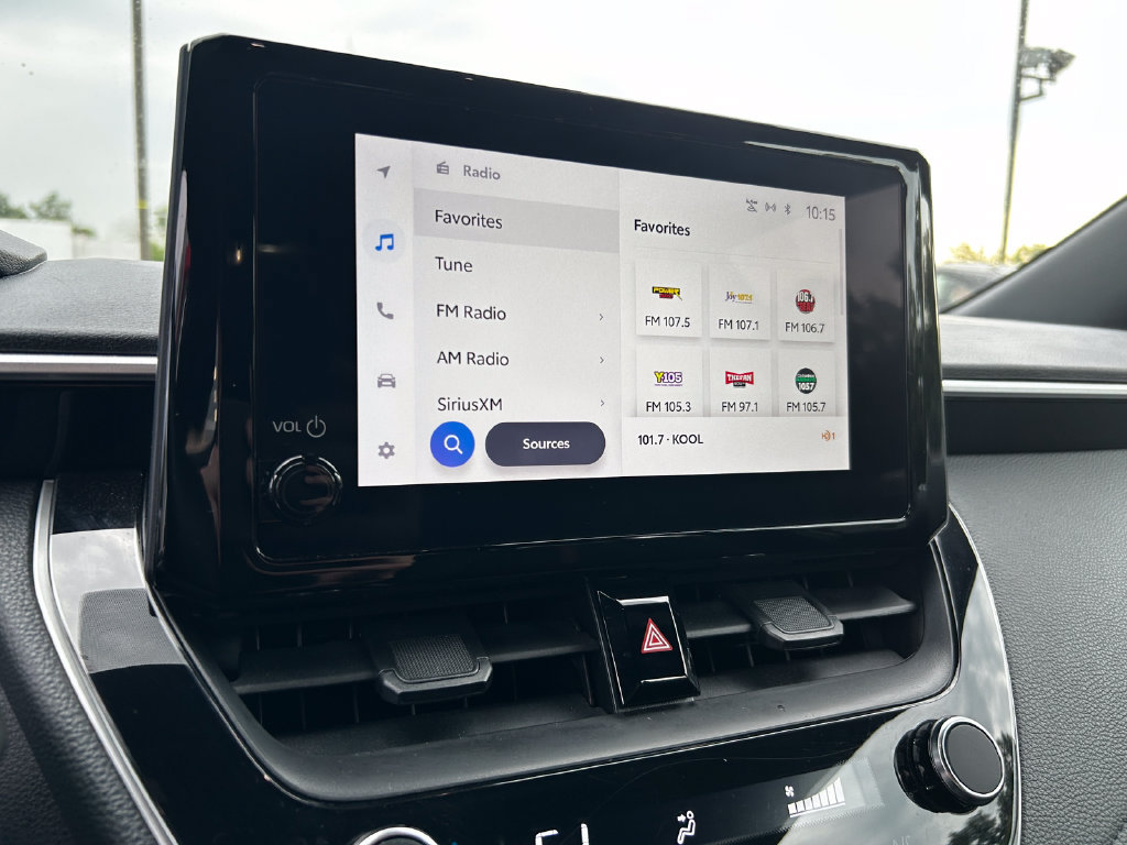 Used 2025 Toyota Corolla SE FWD image 14