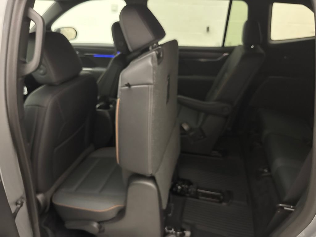 Used 2025 GMC Acadia AT4 w/ LPO, Floor Liner Package AWD/4WD image 56