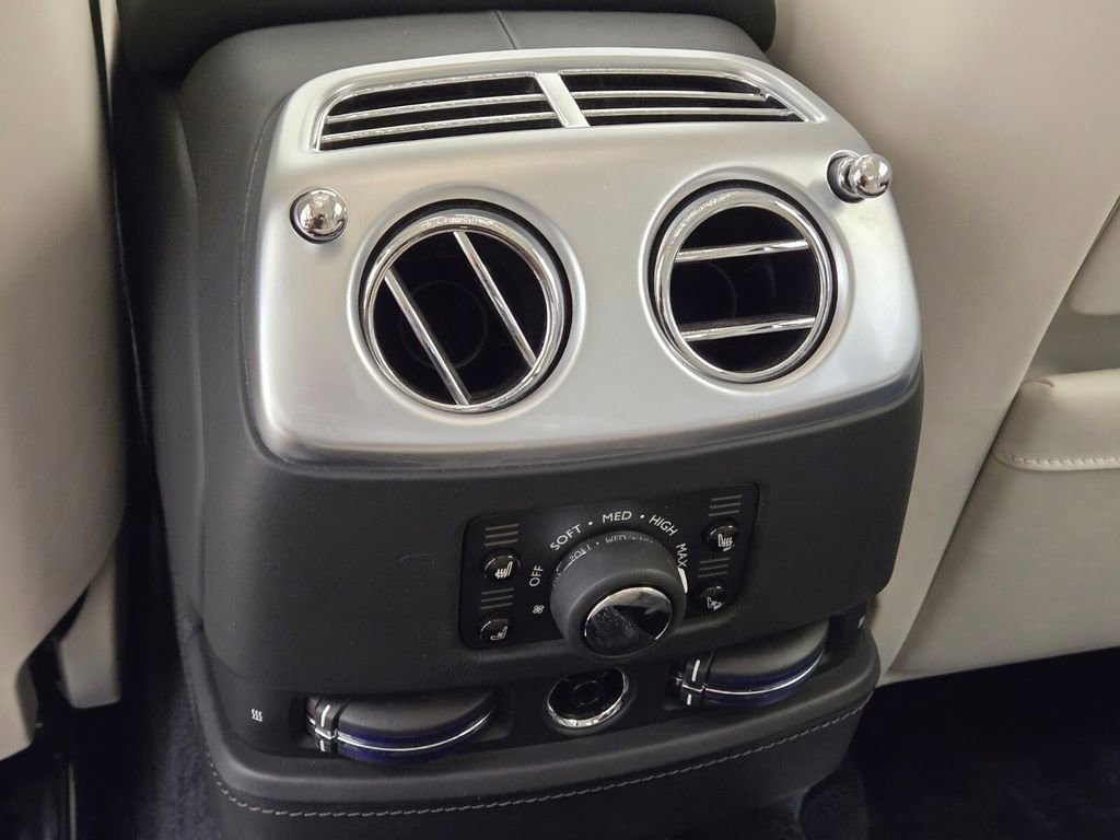 Certified 2017 Rolls-Royce Ghost image 21