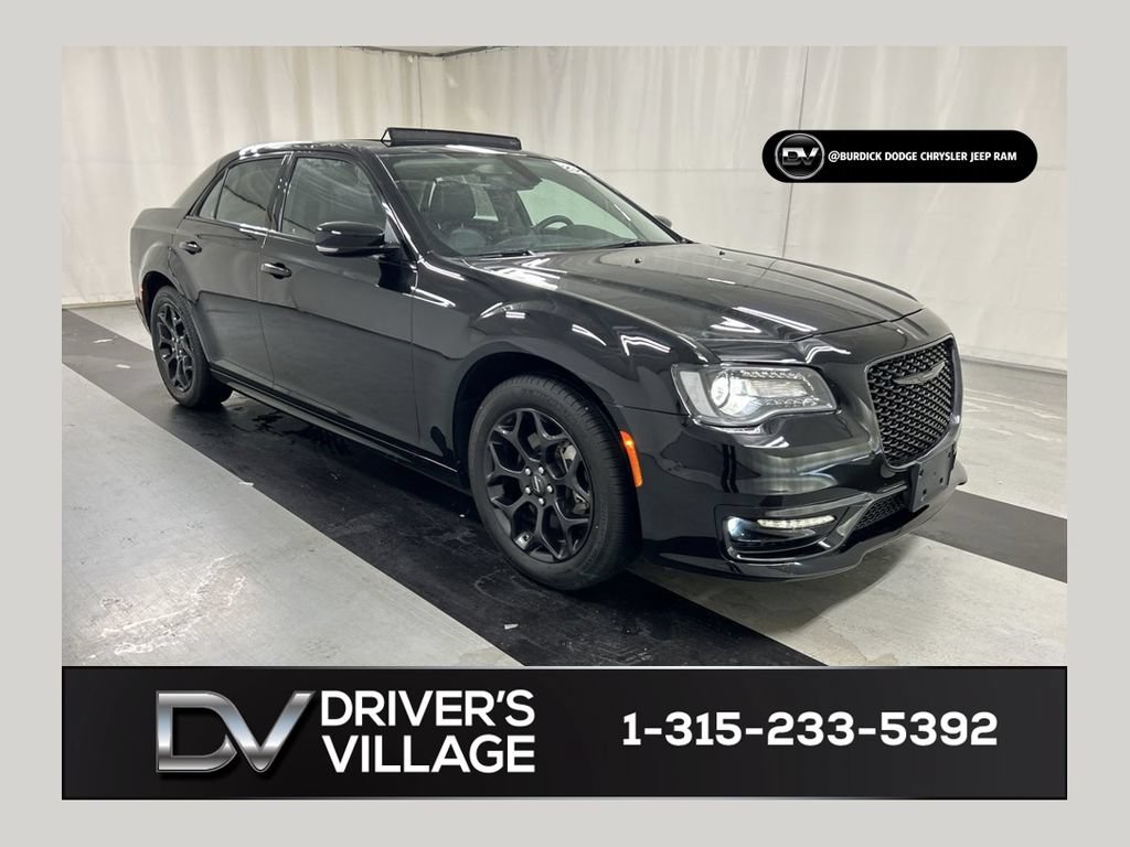 Used 2023 Chrysler 300 Touring L w/ Popular Equipment Group AWD/4WD image 1